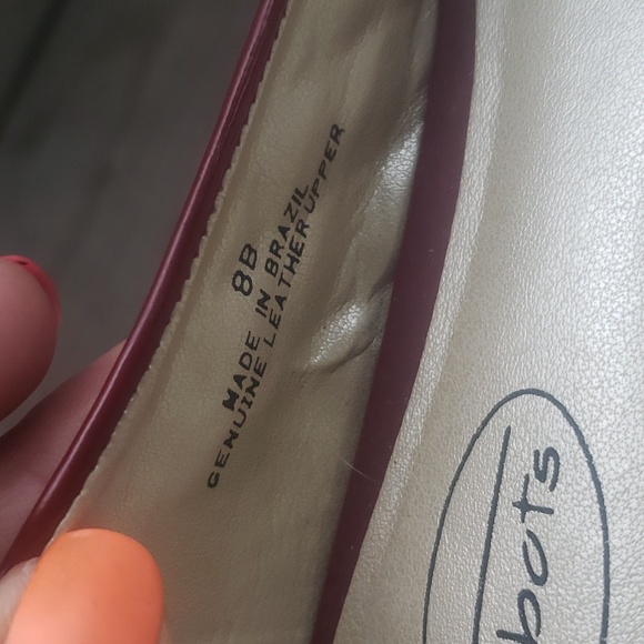 Red Talbots flats - Picture 3 of 4